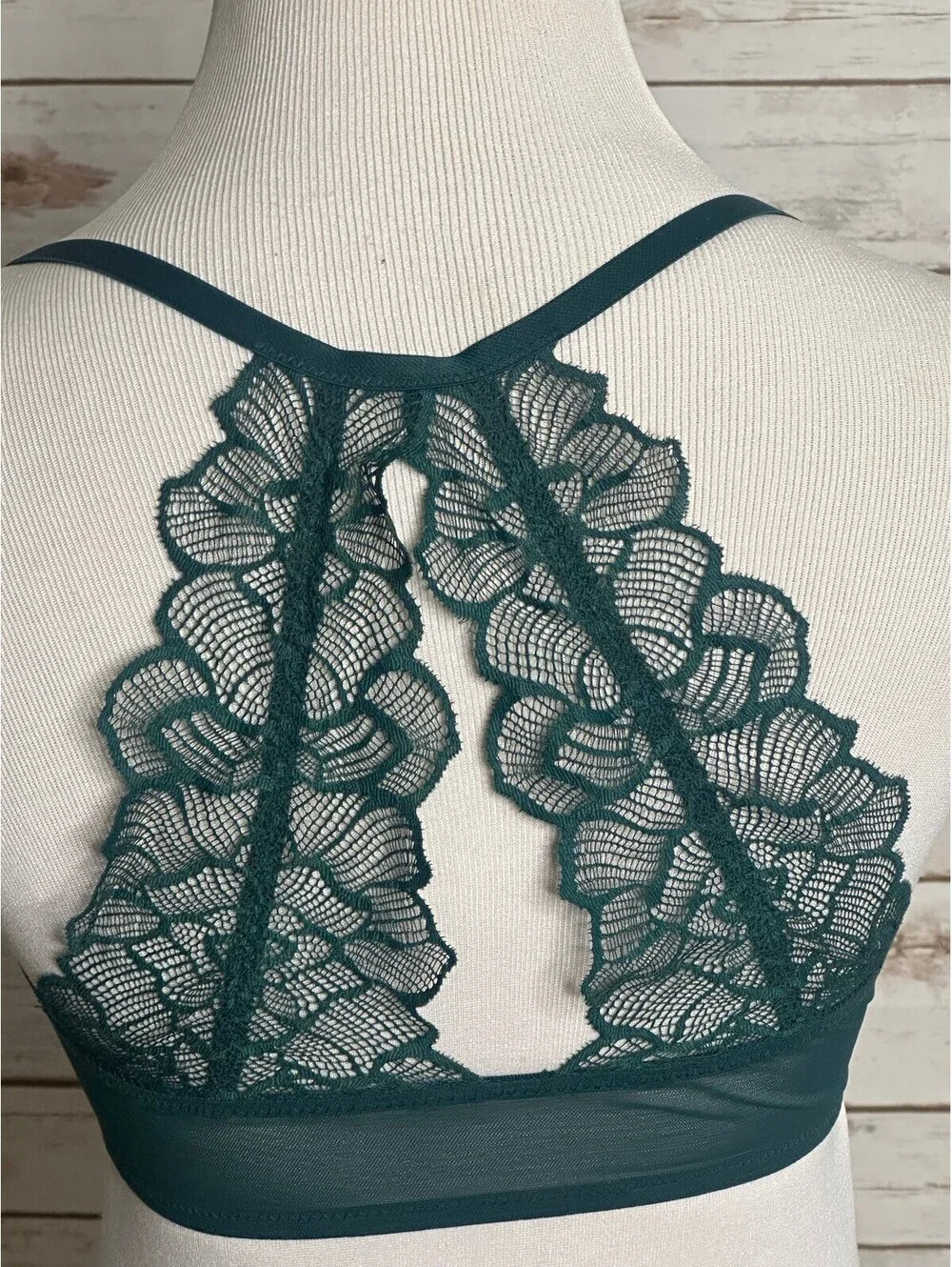 Adore Me green front closure lace racerback plunge push-up bra 32D coquette